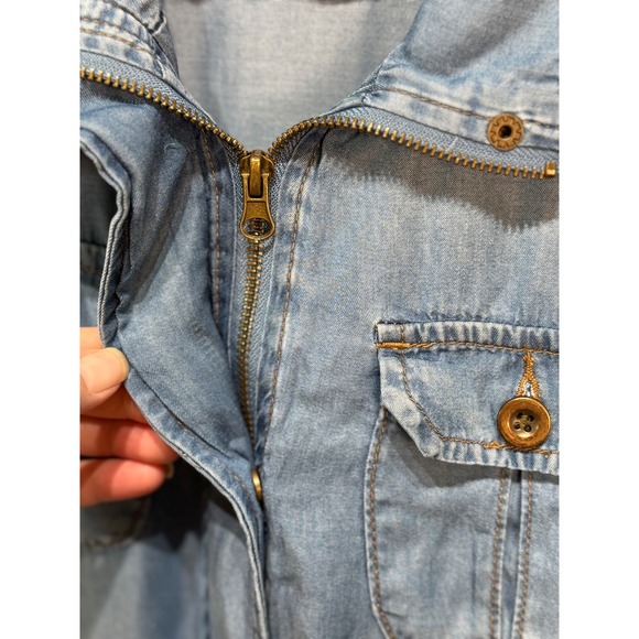 Grace & Lace Women‎ Medium Denim Tencel Jacket With Zipper & Buttons - Picture 7 of 11